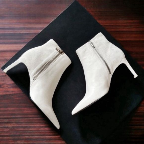 Rag & Bone Beha Leather Stiletto Ankle Boot in White - Picture 17 of 17